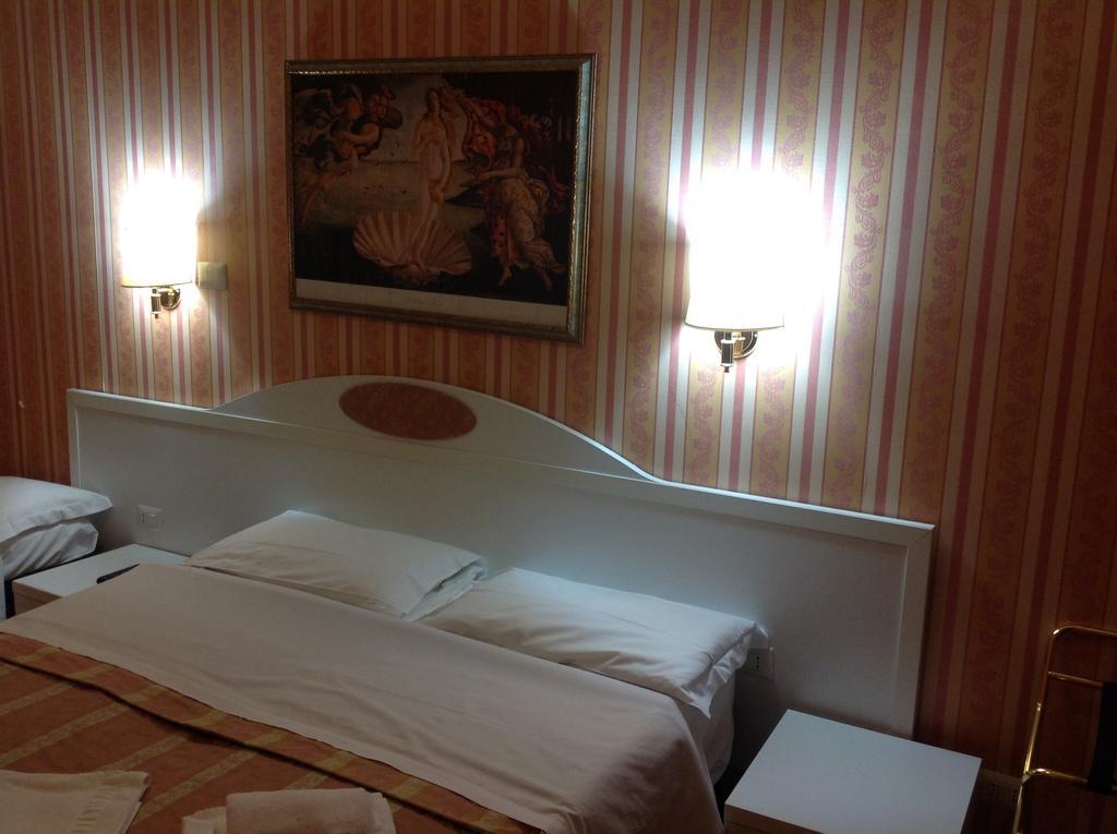 מלון Rome Palace חדר תמונה